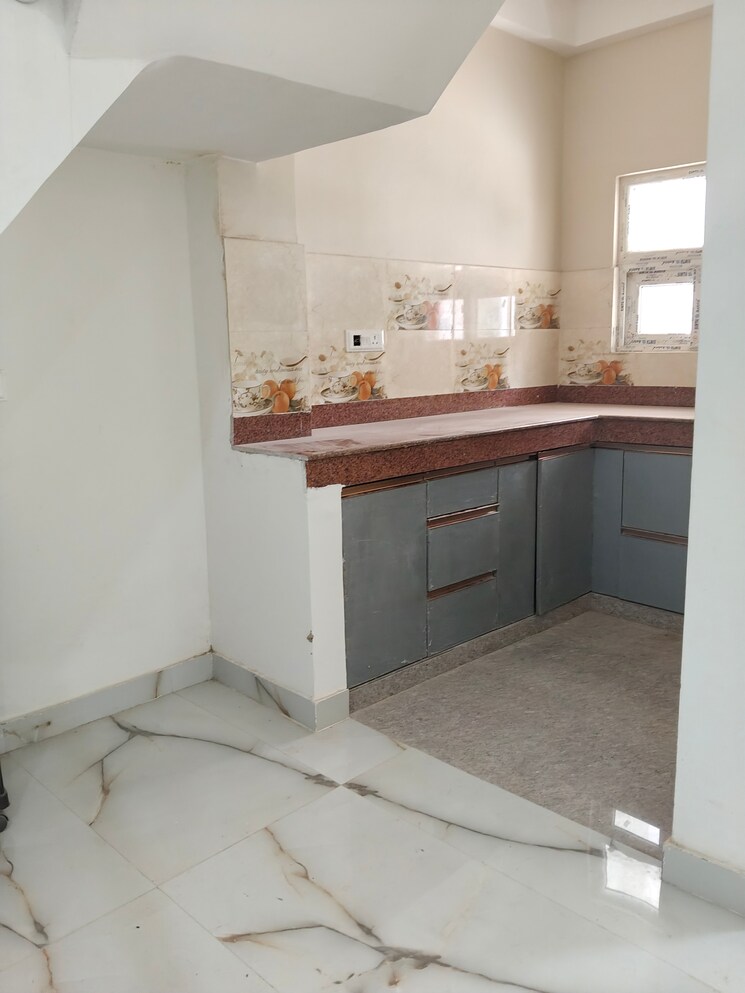 Kitchen, khodna kalan 3 Bedroom 1590 Sq.Ft. Villa In Khodna Kalan Greater Noida 9056993