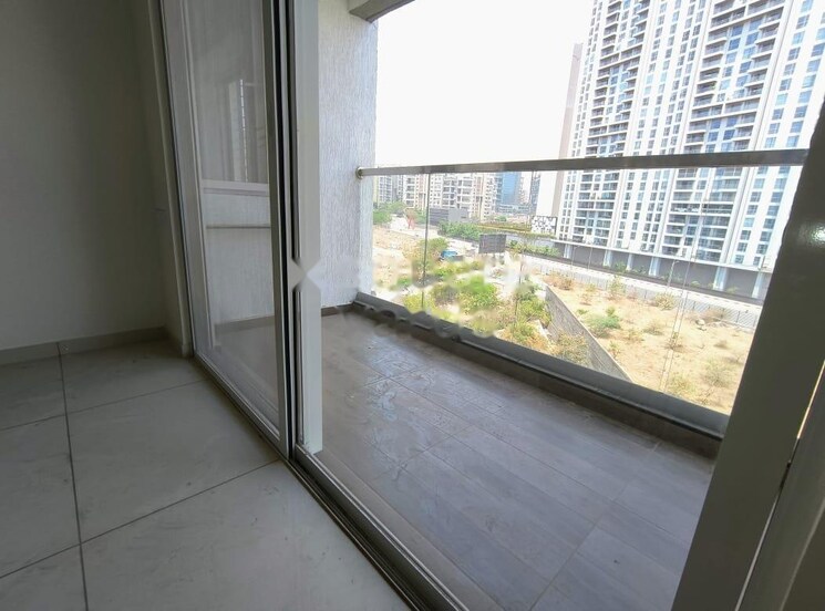 Balcony, yashwin-orizzonte 2 Bedroom 704 Sq.Ft. Apartment In Kharadi Pune 9056988