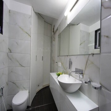 Bathroom in 2 BHK Builder Floor at Khodna Kalan – for Sale