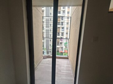  1.5 BHK Apartment at Lodha Lakeshore Greens, Dombivli East – for Sale