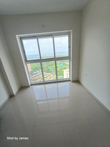 Room in 1 BHK Apartment at Lodha Amara Tower 42 and 43, Kolshet Road – for Rent
