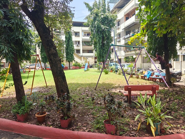 Garden, thane west 1 Bedroom 500 Sq.Ft. Apartment In Thane West Thane 9057040