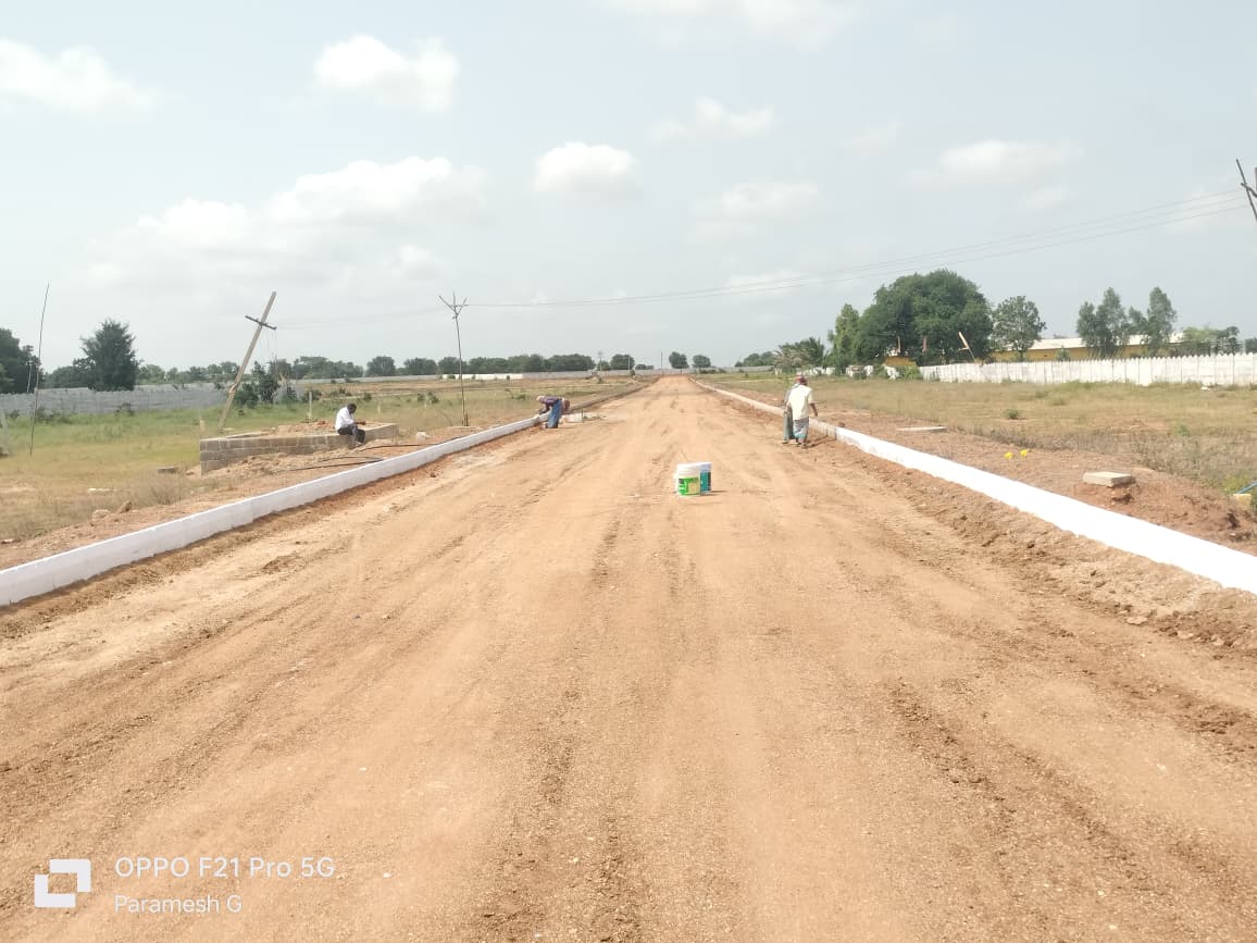 Plot For Sale in ESR South Central