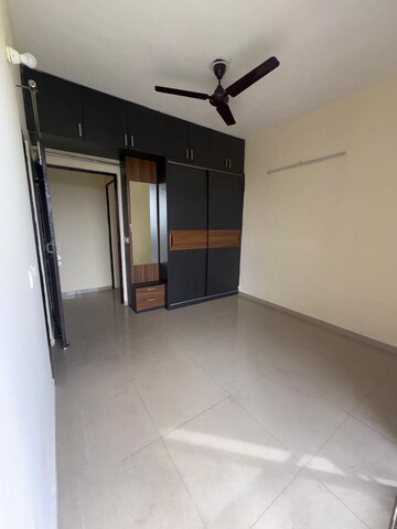 Room in 3 BHK Apartment at Conscient Habitat Residences, Sector 78 – for Rent