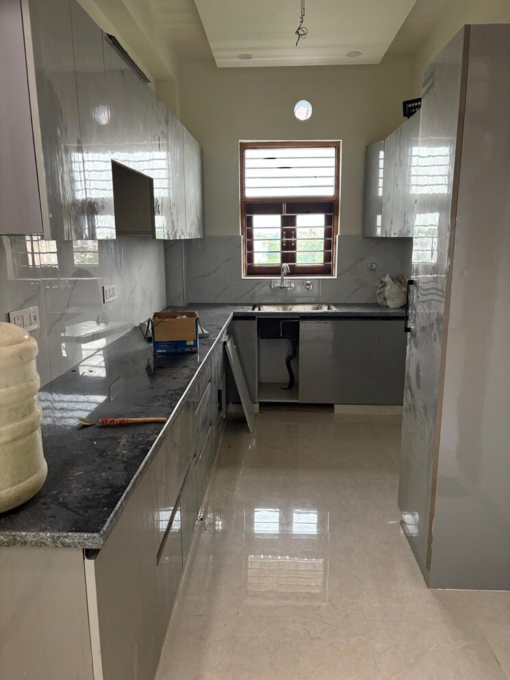 Kitchen, sector 84 3 Bedroom 1250 Sq.Ft. Builder Floor In Sector 84 Faridabad 9057126