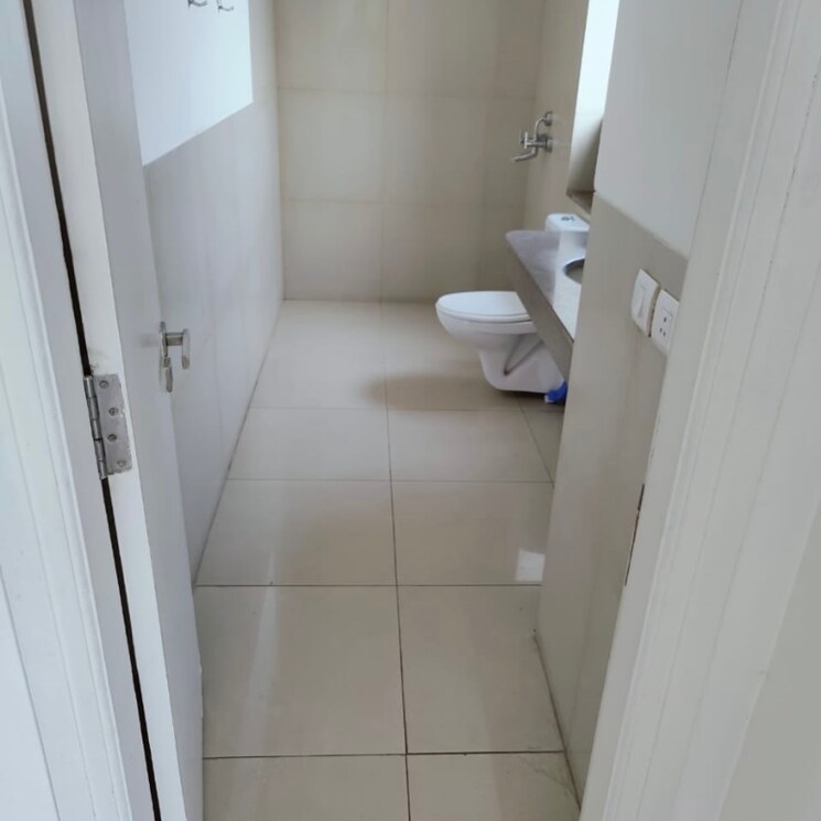 Bathroom, emaar-palm-gardens 3 Bedroom 1900 Sq.Ft. Apartment In Sector 83 Gurgaon 9057130