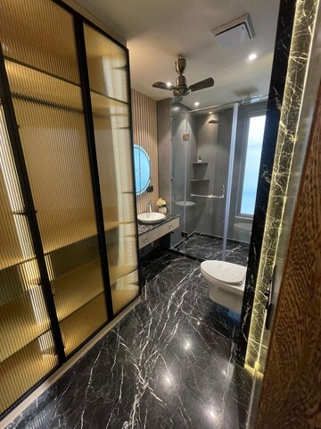 Bathroom in 4 BHK Builder Floor at Dlf Phase I – for Rent