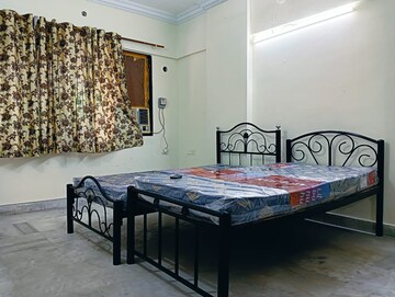 Bedroom in  Pg at Powai – for Rent