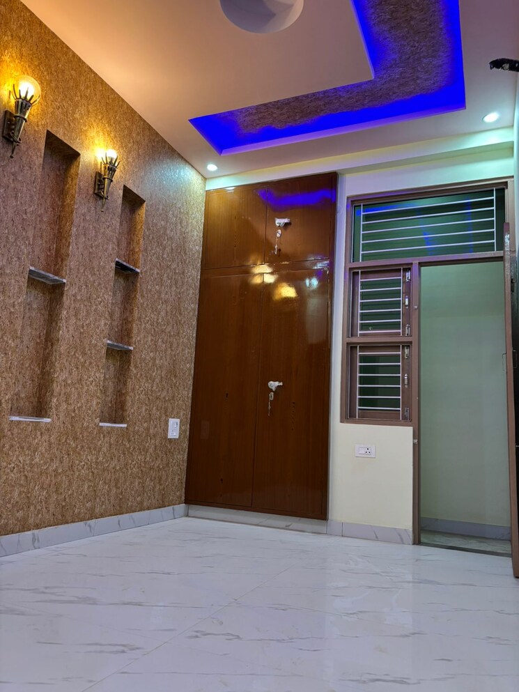 Master Bedroom, jaipur ajmer express highway 3 Bedroom 100 Sq.Yd. Villa In Jaipur Ajmer Express Highway Jaipur 9057174