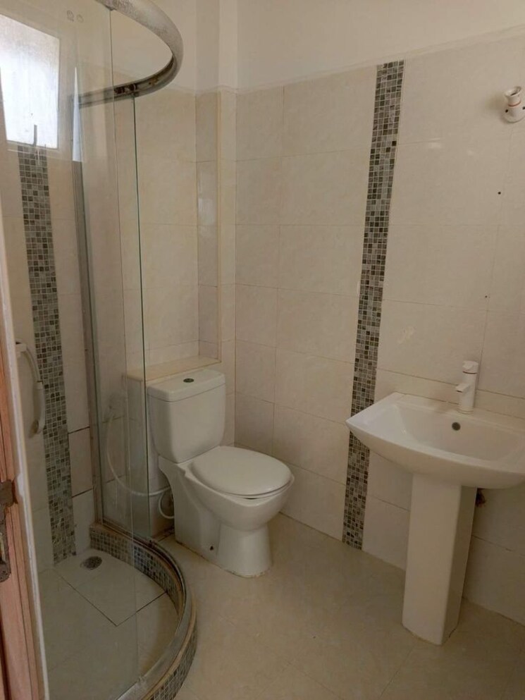 Bathroom, runwal-forests 3 Bedroom 1129 Sq.Ft. Apartment In Kanjurmarg West Mumbai 9057204