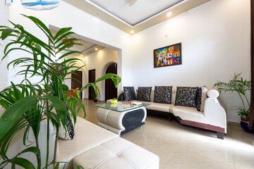Living Room in 6+ BHK Villa at Sahastradhara Road – for Rent