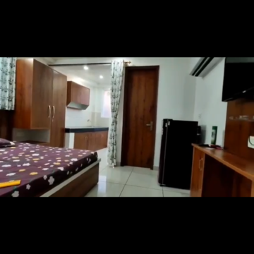 Bedroom in 1 RK Apartment at Dlf Cyber City, Dlf Cyber City – for Rent