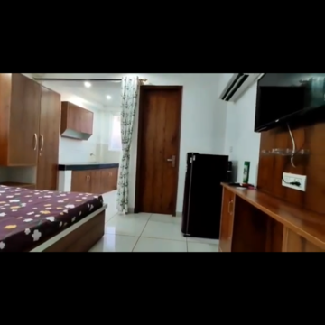 Bedroom in 1 RK Apartment at Dlf Cyber City, Dlf Cyber City – for Rent