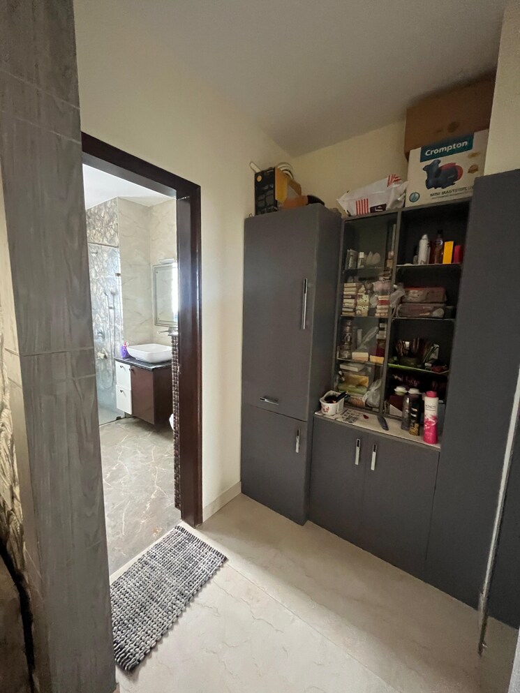 Living Room, bestech-park-view-city-2 4 Bedroom 2383 Sq.Ft. Apartment In Sector 49 Gurgaon 9057179