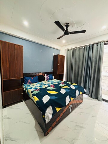 Bedroom in 2 BHK Apartment at Suncity Avenue 76, Sector 76 – for Rent