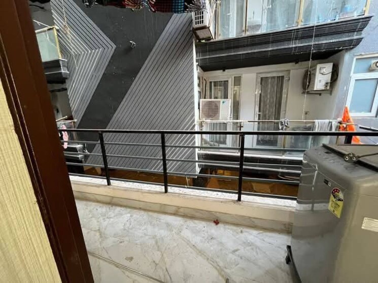 Balcony, saket 2 Bedroom 1000 Sq.Ft. Apartment In Saket Delhi 9057193