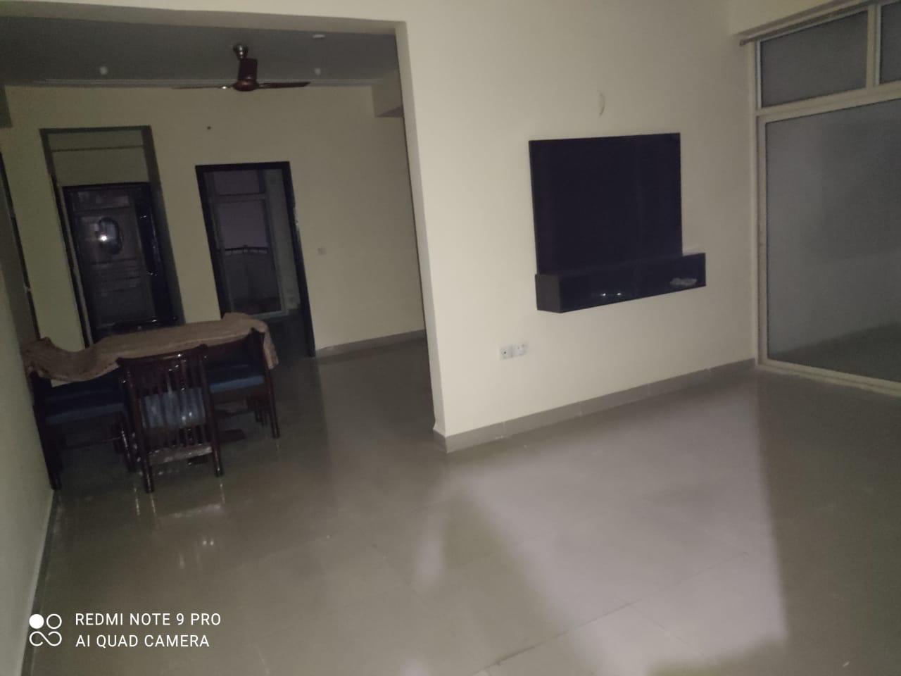 2.5 BHK + Pooja Room Apartment For Rent in Supertech Livingston