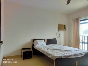 Bedroom in 3 BHK Apartment at Ansal Heights, Worli – for Rent