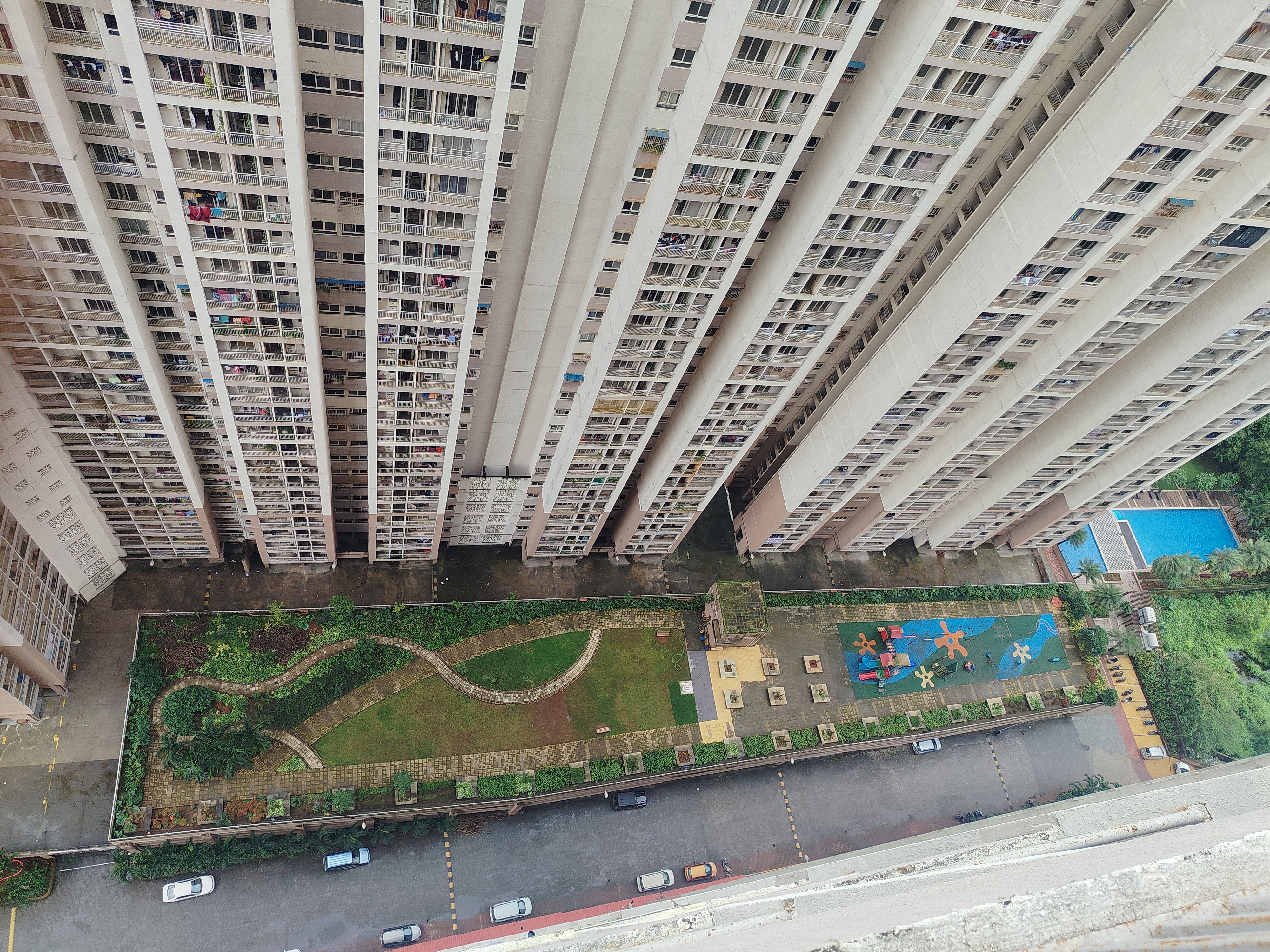 2 BHK + Study Room 891 Sq.Ft. Apartment in Indiabulls Greens