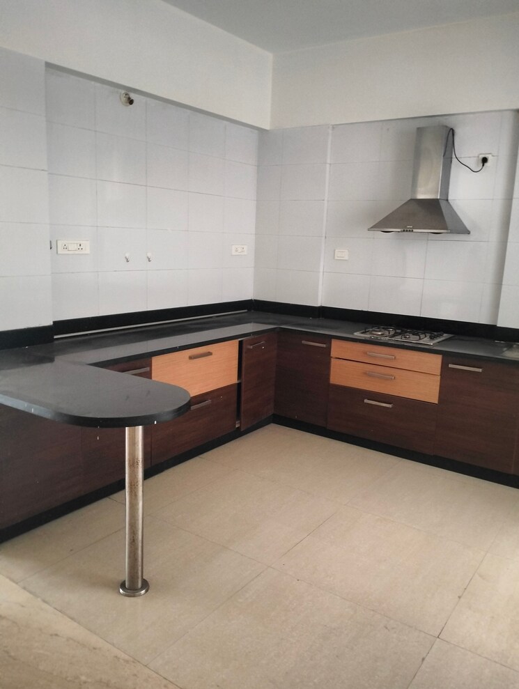Kitchen, eisha-palace 3 Bedroom 1550 Sq.Ft. Apartment In Salisbury Park Pune 9057303