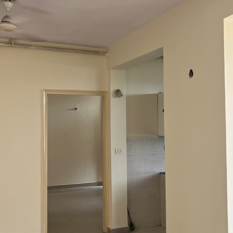 Room, ras-palm-residency 2 Bedroom 1240 Sq.Ft. Apartment In Sector 75 Faridabad 9057418