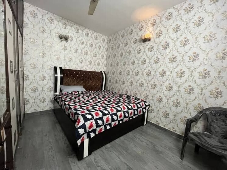 Bedroom, freedom fighters enclave 2 Bedroom 1000 Sq.Ft. Apartment In Freedom Fighters Enclave Delhi 9057404