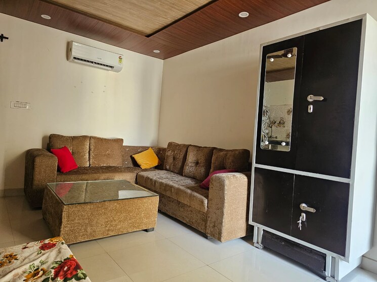 Living Room, pir machalla 1 Bedroom 600 Sq.Ft. Builder Floor In Pir Machalla Zirakpur 9057428