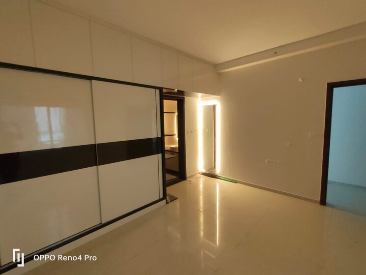 Room, lnt-raintree-boulevard 3 Bedroom 1930 Sq.Ft. Apartment In Hebbal Bangalore 9057474