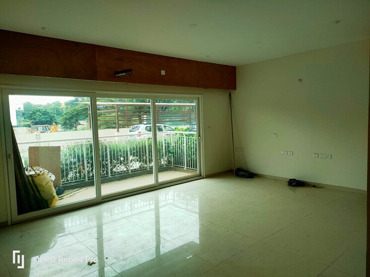 Room, lnt-raintree-boulevard 3 Bedroom 1930 Sq.Ft. Apartment In Hebbal Bangalore 9057474