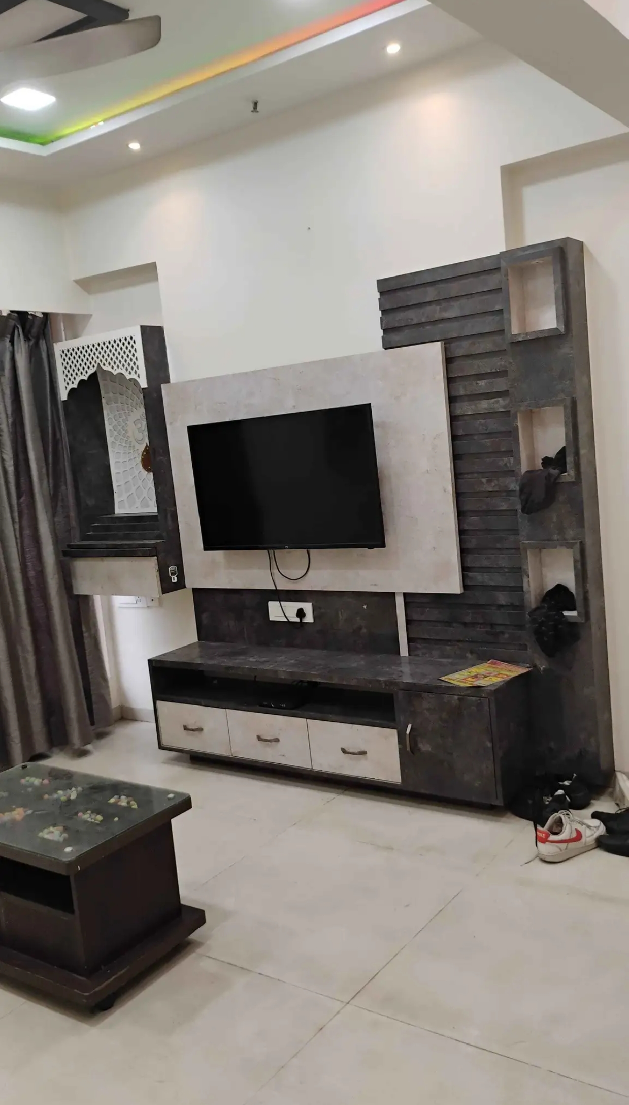 1 BHK Apartment For Rent in Hiranandani Estate