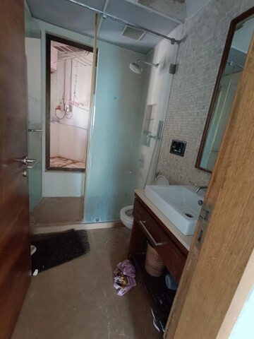 Bathroom in 3 BHK Apartment at Imperial Shadow, Tardeo – for Rent