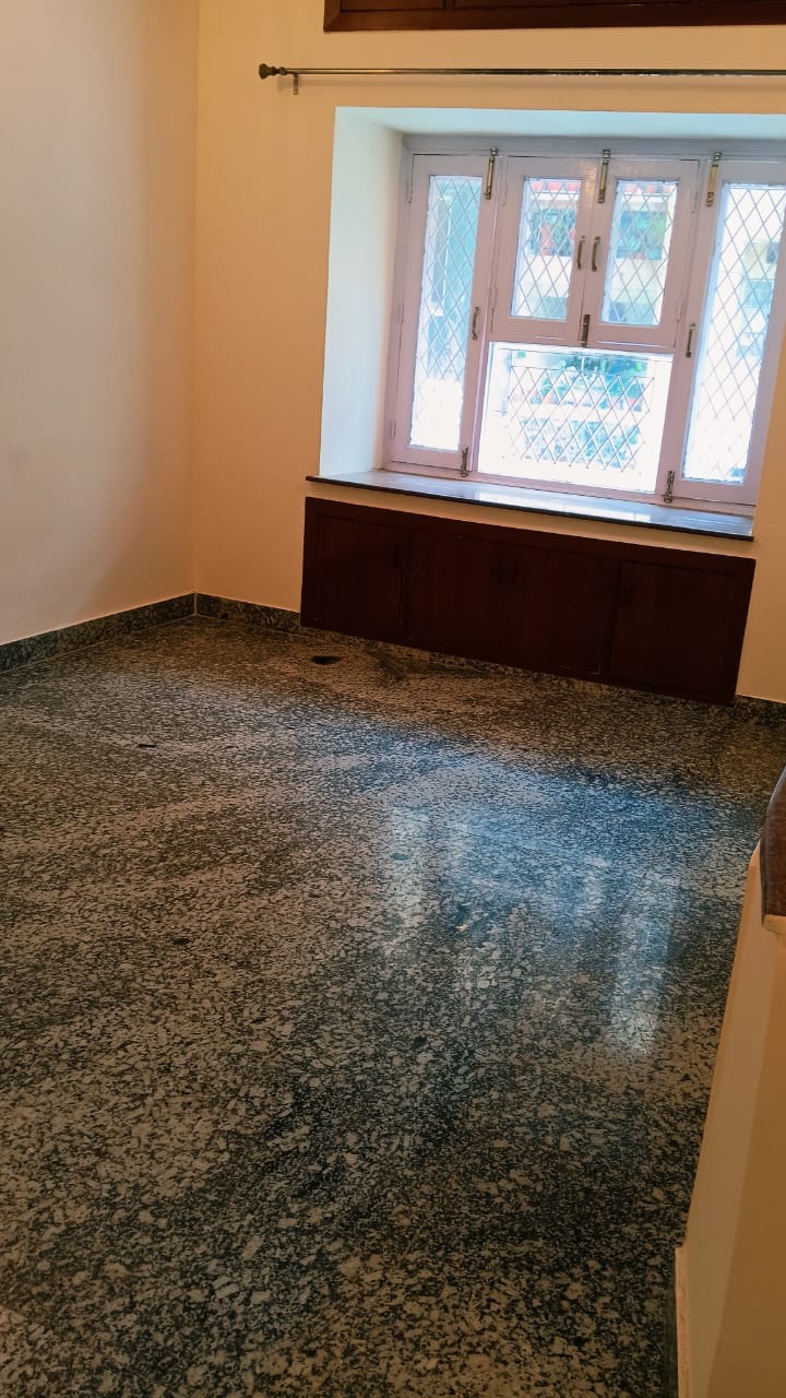 3 BHK + Study Room Apartment For Rent in Vasant Kunj