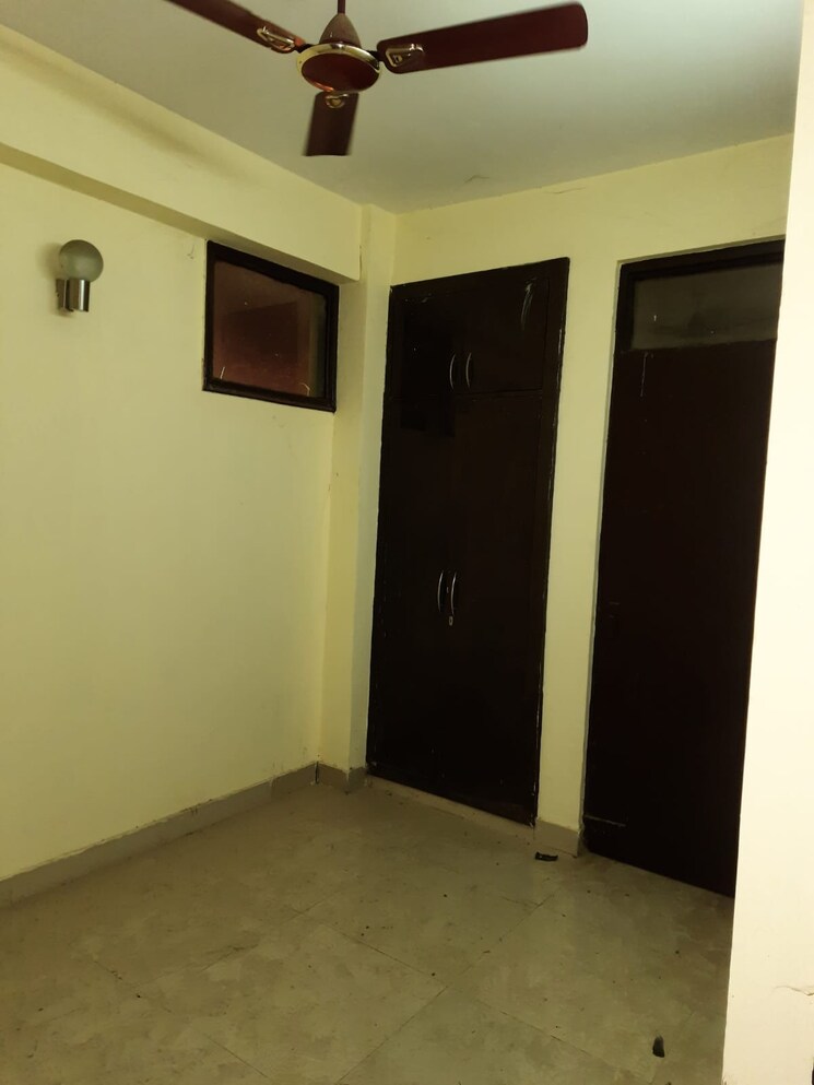 Room, mahagun-mahagunpuram 2 Bedroom 792 Sq.Ft. Apartment In Shastri Nagar Ghaziabad 9057539