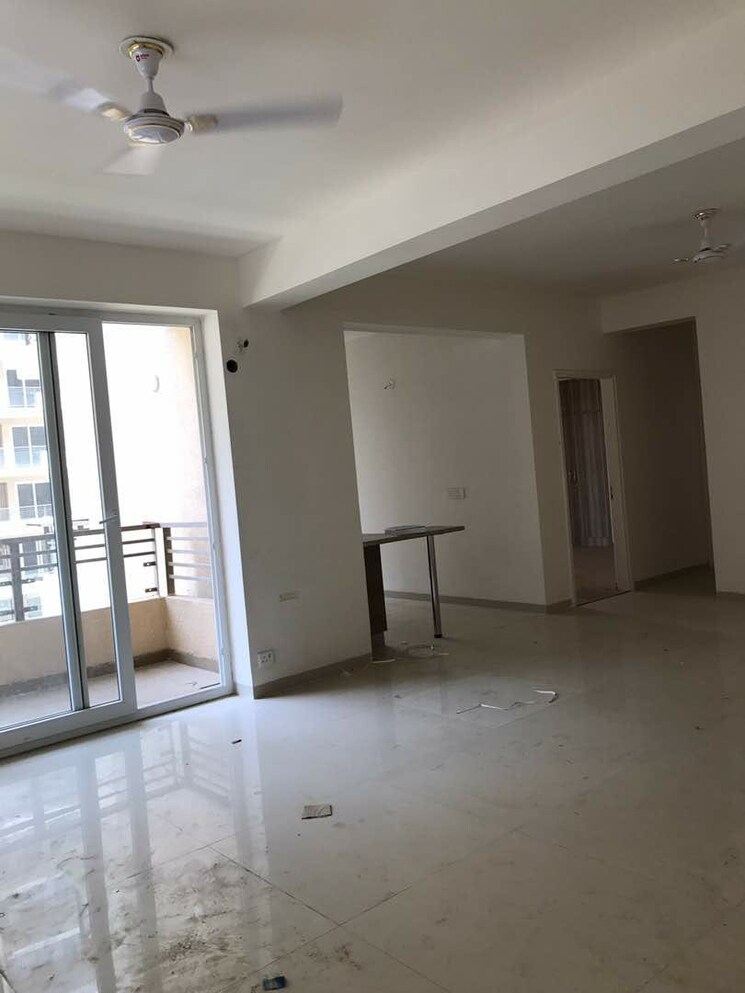 Room, tulip-white 3 Bedroom 1326 Sq.Ft. Apartment In Sector 69 Gurgaon 9057548