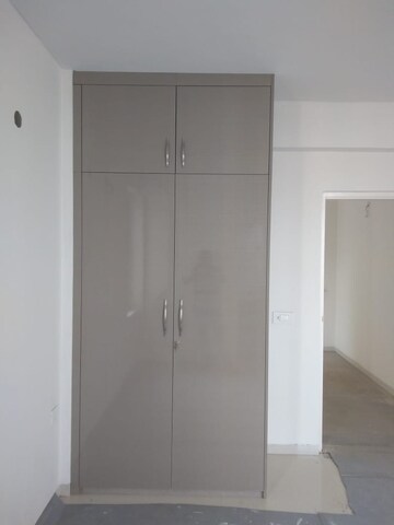 Building Lobby in 3 BHK Apartment at Tulip White, Sector 69 – for Rent