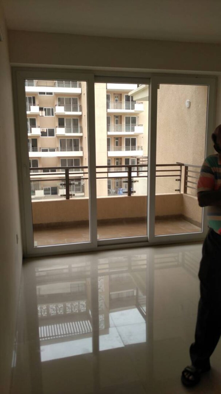 Balcony, tulip-white 3 Bedroom 1326 Sq.Ft. Apartment In Sector 69 Gurgaon 9057548