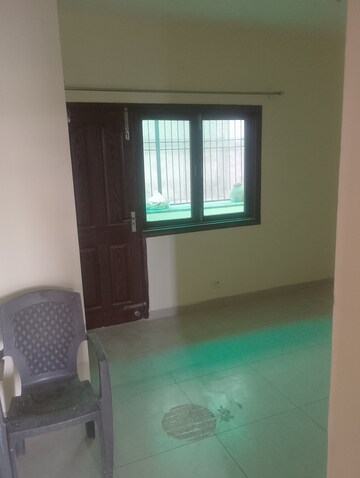 Room in 2 BHK Builder Floor at Wave Floors Premium, Wave City – for Rent