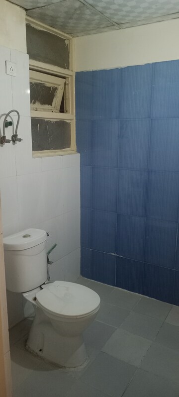 Bathroom in 2 BHK Apartment at RAS Palm Residency, Sector 76 – for Sale