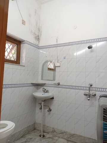 Bathroom in 3 BHK Independent House at Jakhan – for Rent