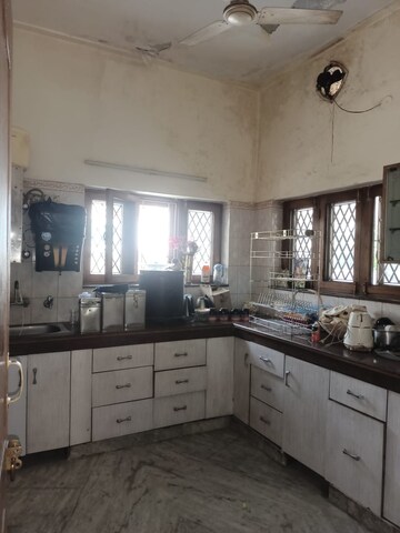 Kitchen in 3 BHK Independent House at Jakhan – for Rent