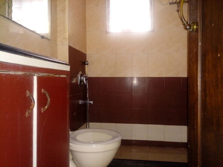 Bathroom, andheri west 2 Bedroom 1010 Sq.Ft. Apartment In Andheri West Mumbai 9057586