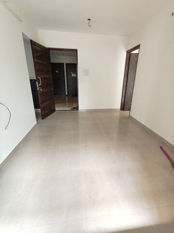 1 BHK Apartment For Rent in Tycoons Daffodil, Kalyan West