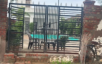 6 BHK Villa For Sale in Barsana