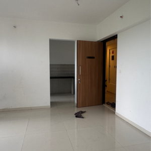 Room in 2 BHK Apartment at Lodha Upper Thane Woodlands C And D, Mankoli – for Sale