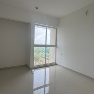 Room in 2 BHK Apartment at Lodha Upper Thane Woodlands C And D, Mankoli – for Sale