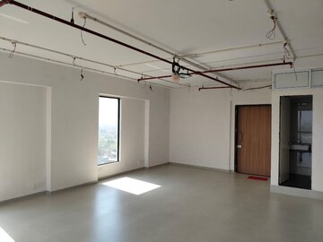 Room in  Office Space at Lodha Signet Palava, Dombivli East – for Rent