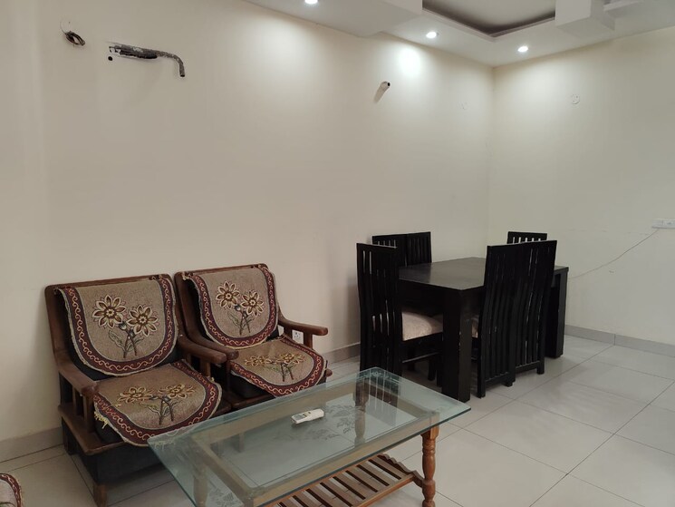Living Room, pir machalla 2 Bedroom 1000 Sq.Ft. Builder Floor In Pir Machalla Zirakpur 9057764