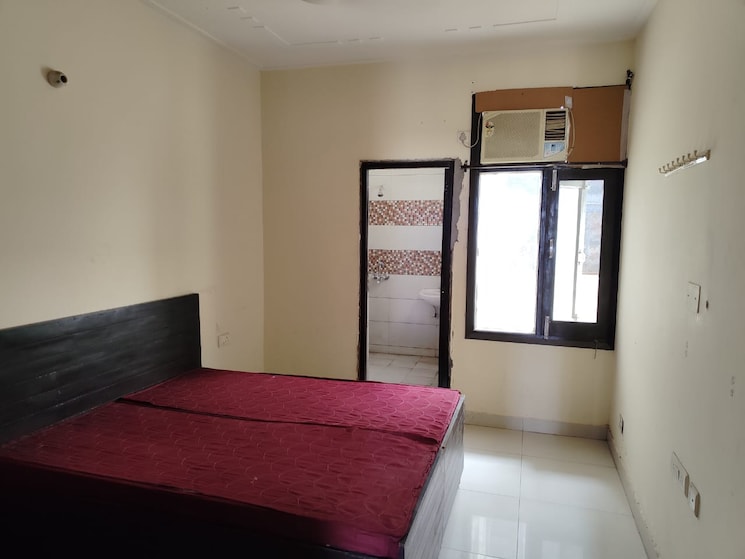 Master Bedroom, pir machalla 2 Bedroom 1000 Sq.Ft. Builder Floor In Pir Machalla Zirakpur 9057764