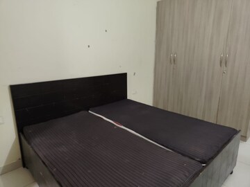 Bedroom in 2 BHK Builder Floor at Pir Machalla – for Sale