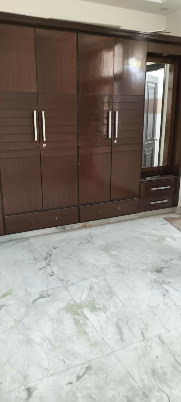 Room, kalkaji 2 Bedroom 900 Sq.Ft. Builder Floor In Kalkaji Delhi 9057803